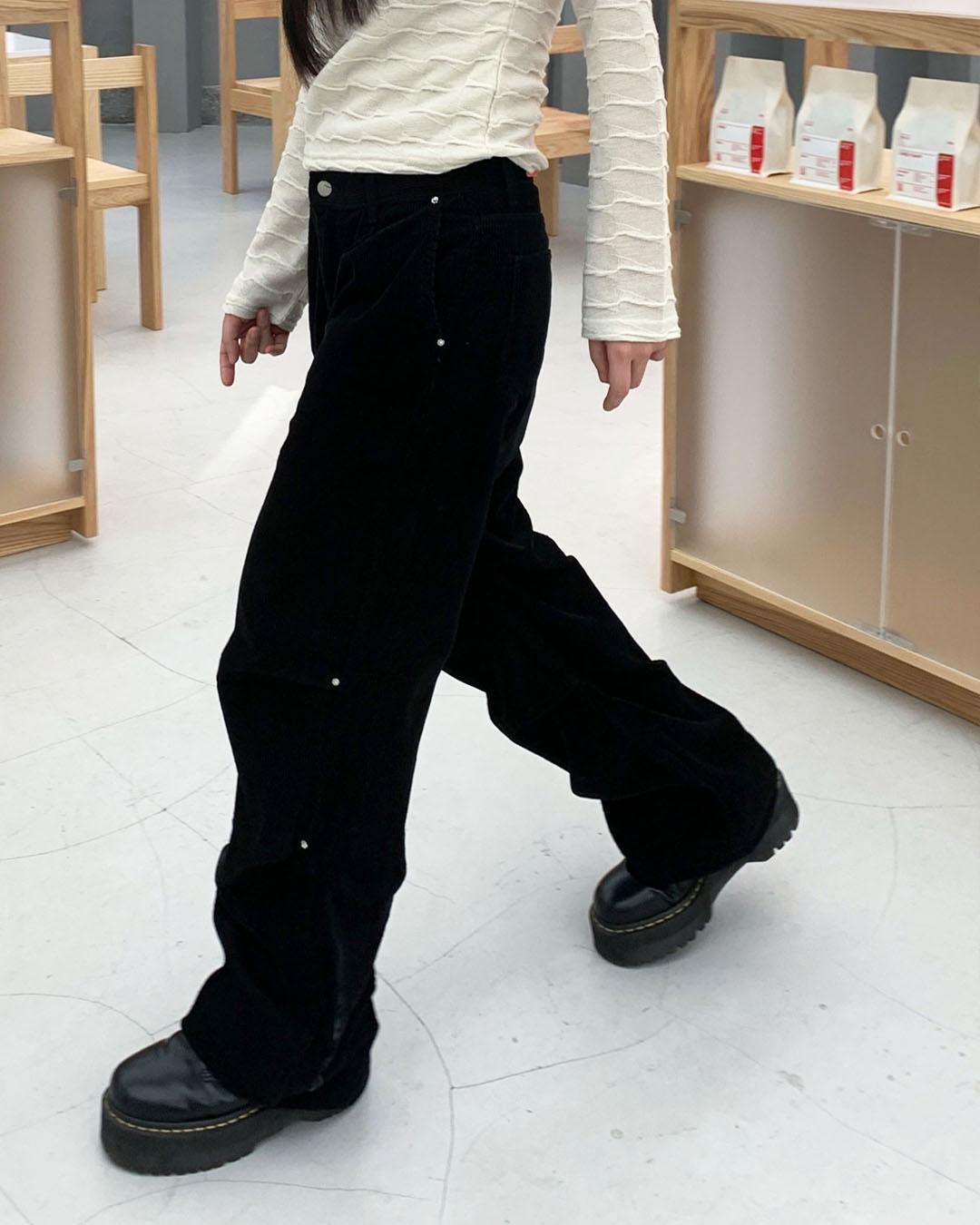 Corduroy pintuck charm pants