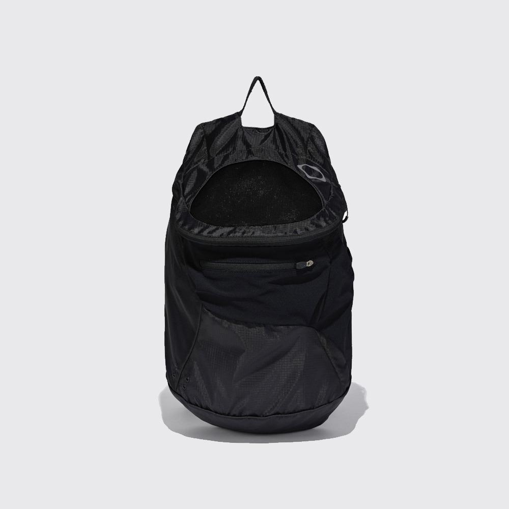 LIGHTWEIGHT ZIP-AROUND BACKPACK BLACK
