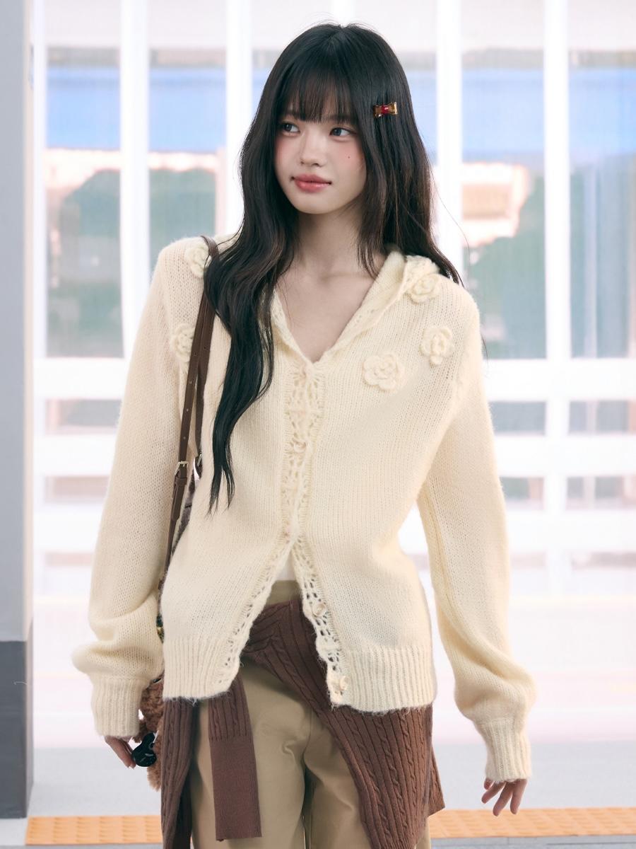 Weekendhub Rose Knit Hood Cardigan