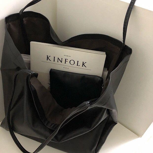 모먼트 레더에코백(3color)