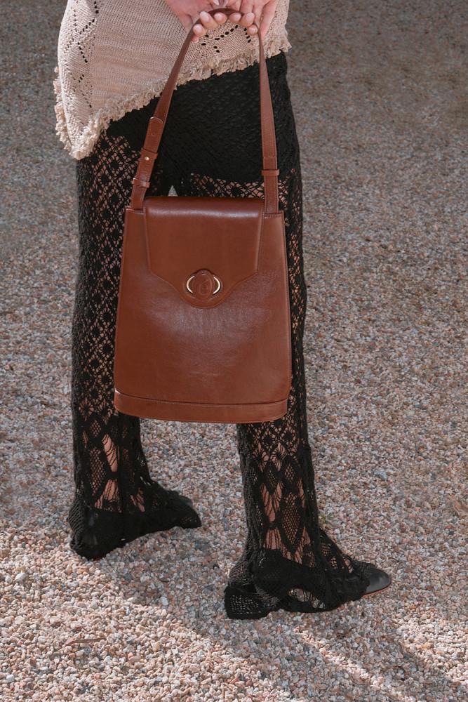 [아카이브앱크]Oval flap bag(2colors)