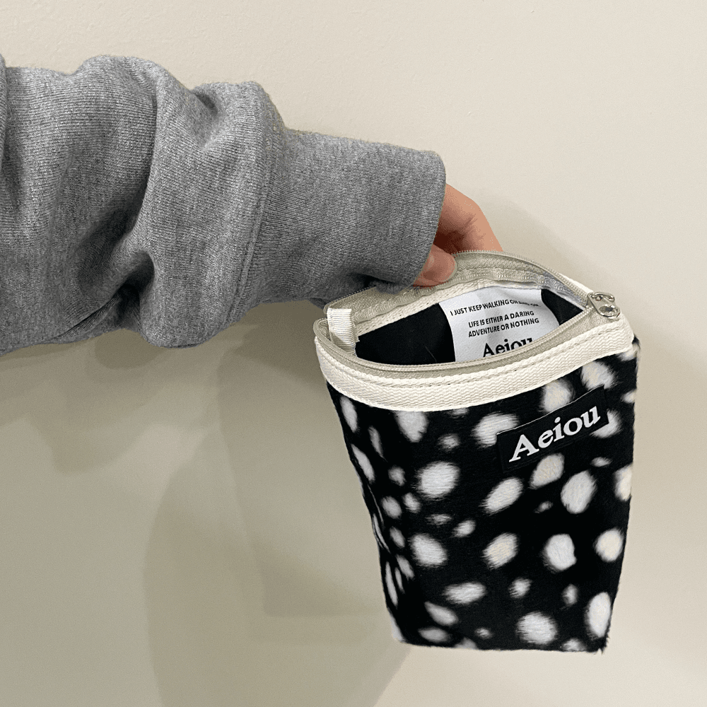 Aeiou Basic Pouch (M size) Velboa Bambi Black