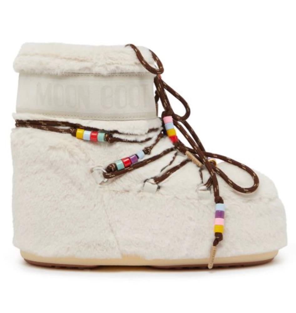 문부츠 아이코닉 로우 퍼 부츠