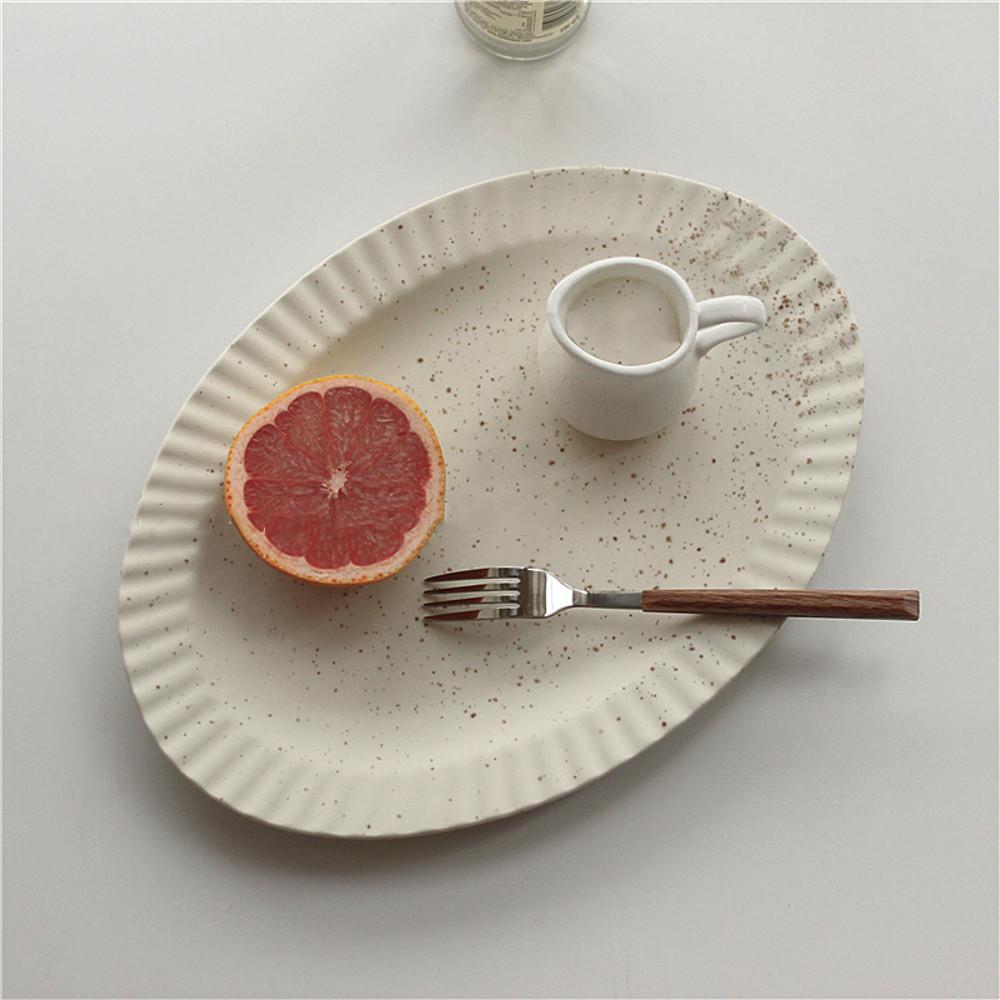 오드앤룸 빈티지 주근깨 도자기 점박이 귀여운 접시 특이한 디저트 과일 파스타 타원형 그릇