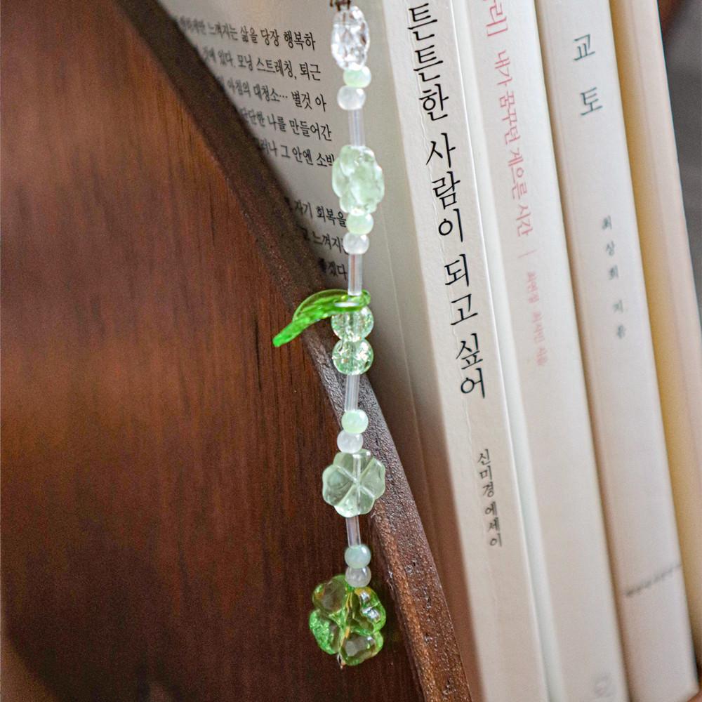 full of luck 행운가득 네잎클로버 비즈책갈피 북마크