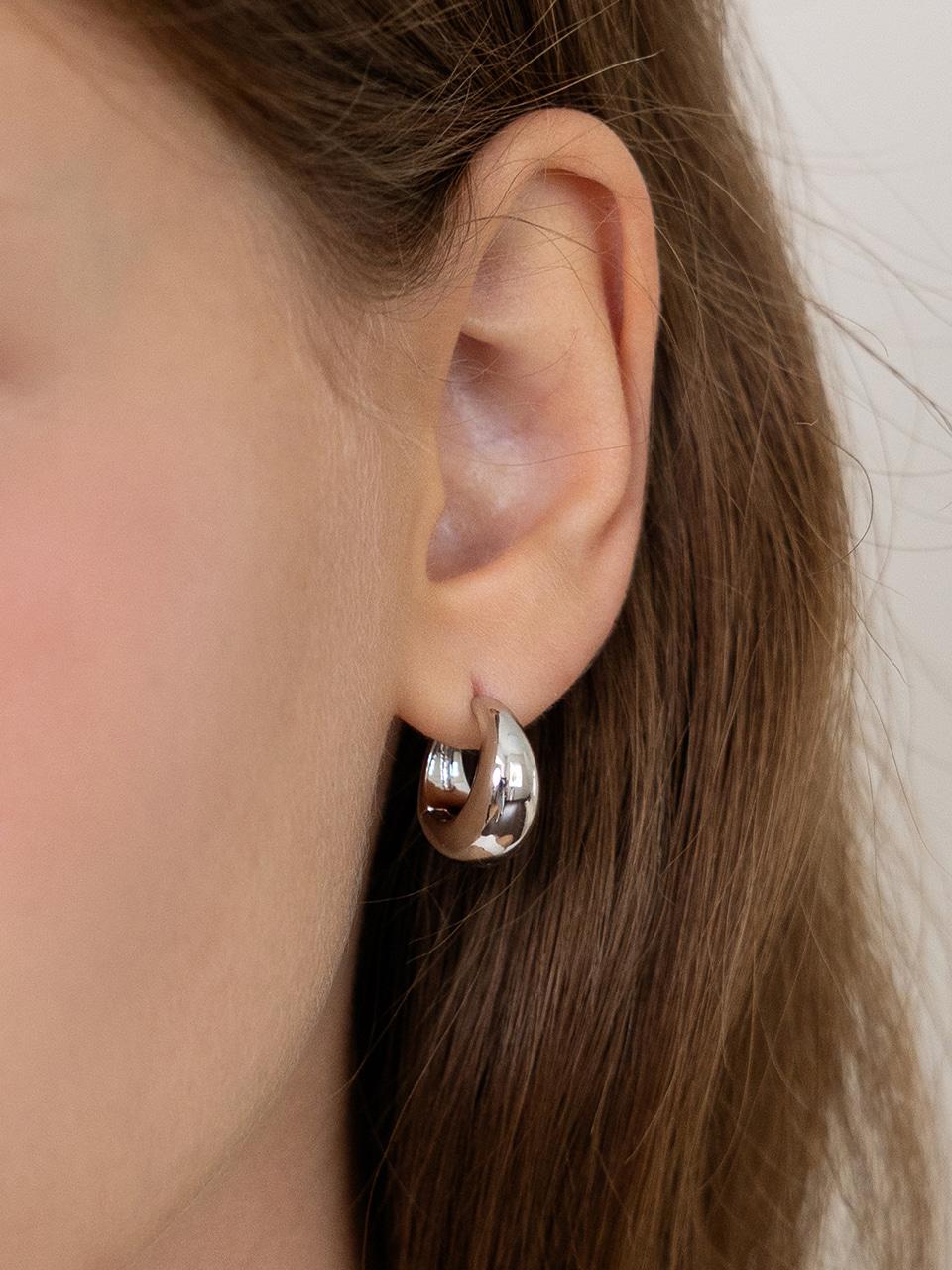 [예약배송] 플럼프 볼륨 후프 귀걸이 EC3227 L사이즈