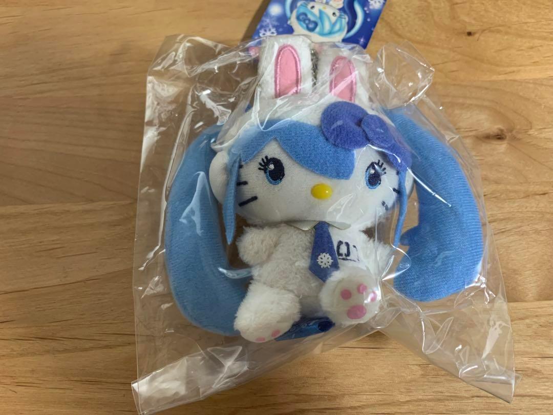 雪ミク×ハローキティ　ぬいぐるみBCマスコット
