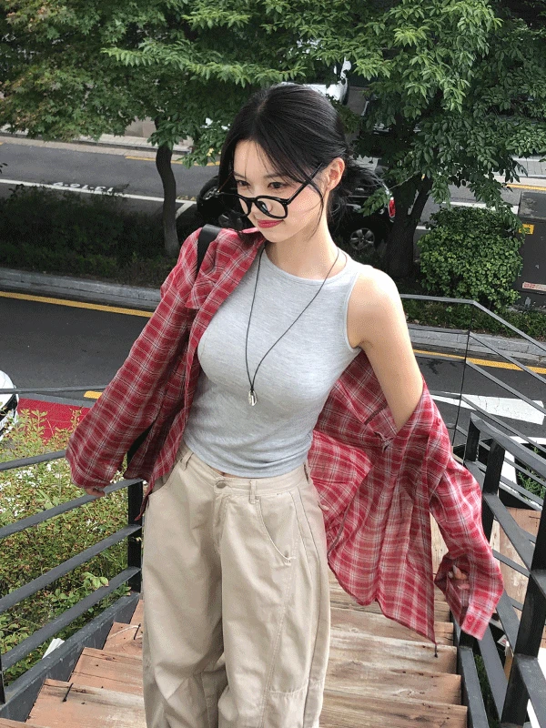 트루디 레드 포켓 체크 셔츠