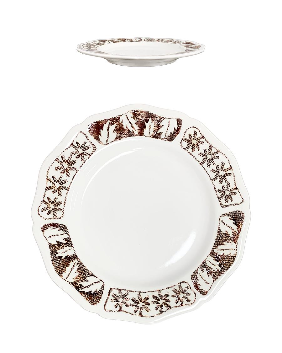 Daisy _ antique floral plate