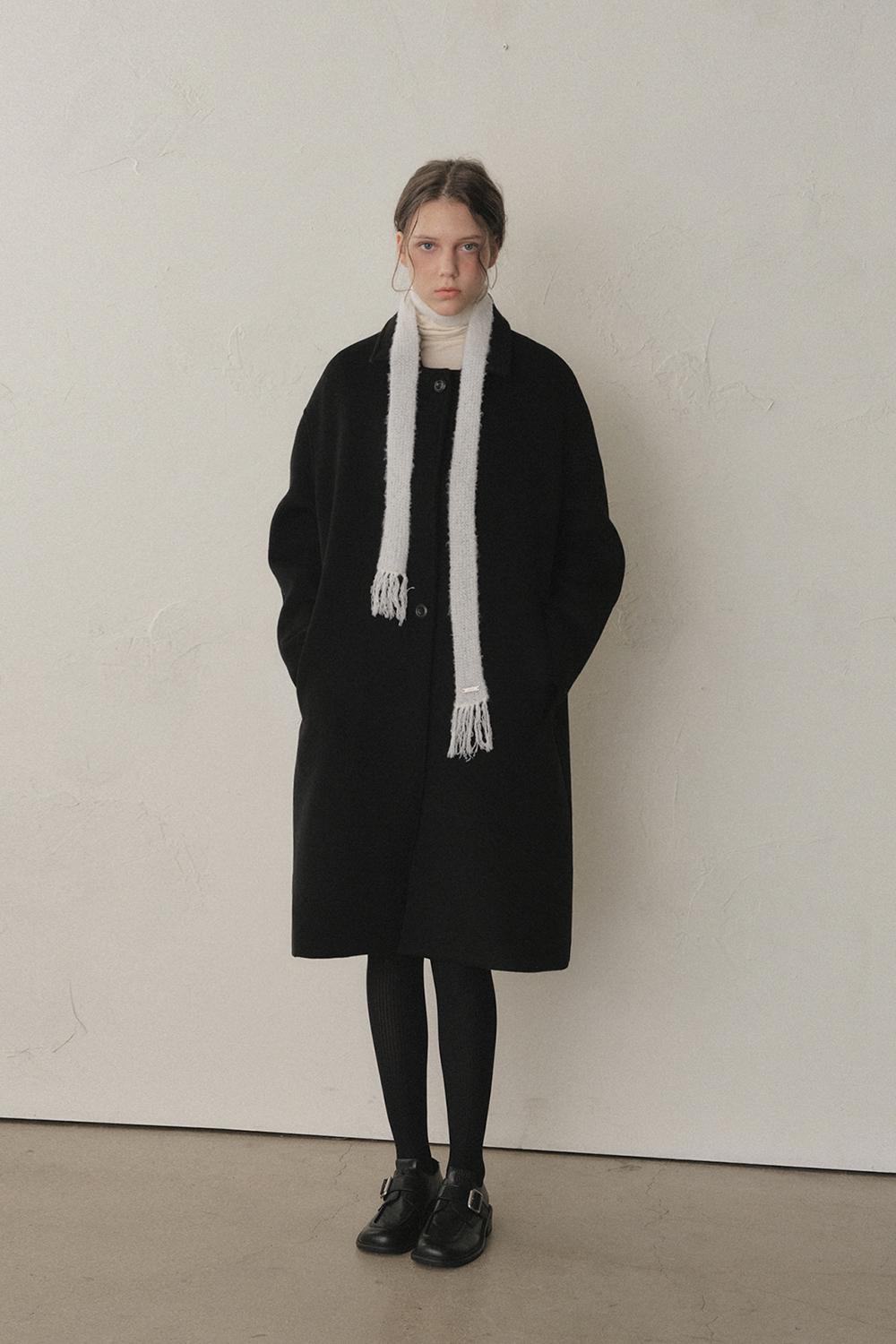 울 로브 하프 코트_Black