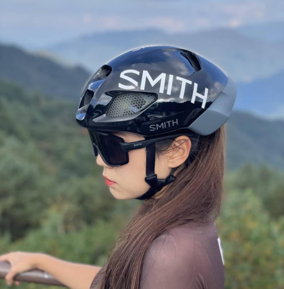 스미스 이그나이트 에어로 로드 자전거 헬멧
