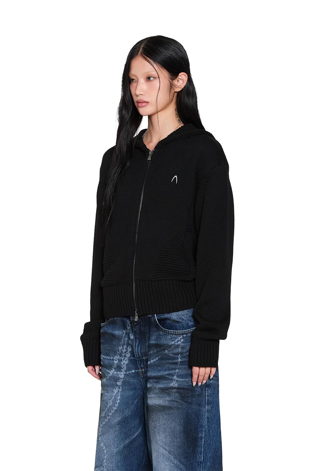 [11.28 예약 배송] Structure Contrast Knitted Zip-Up Hoodie (Black)