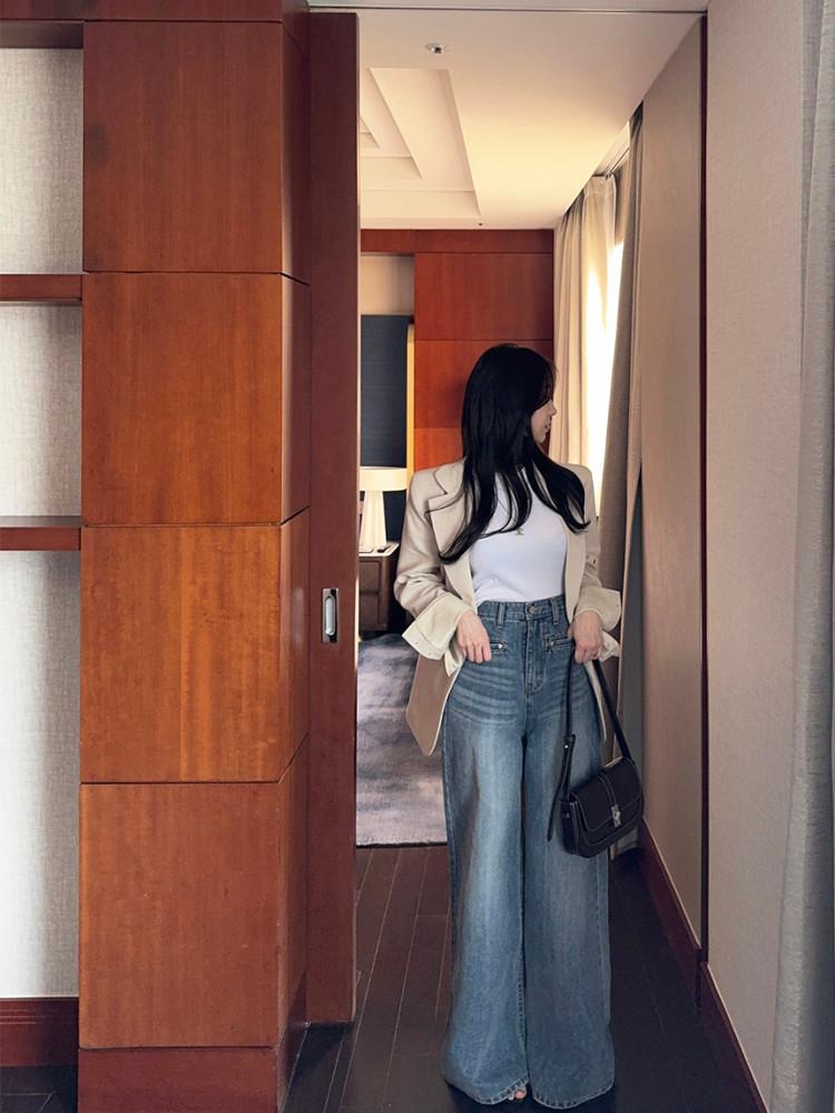 기획 싱글 세미오버핏 하프 자켓 (4color) : 주미엔느