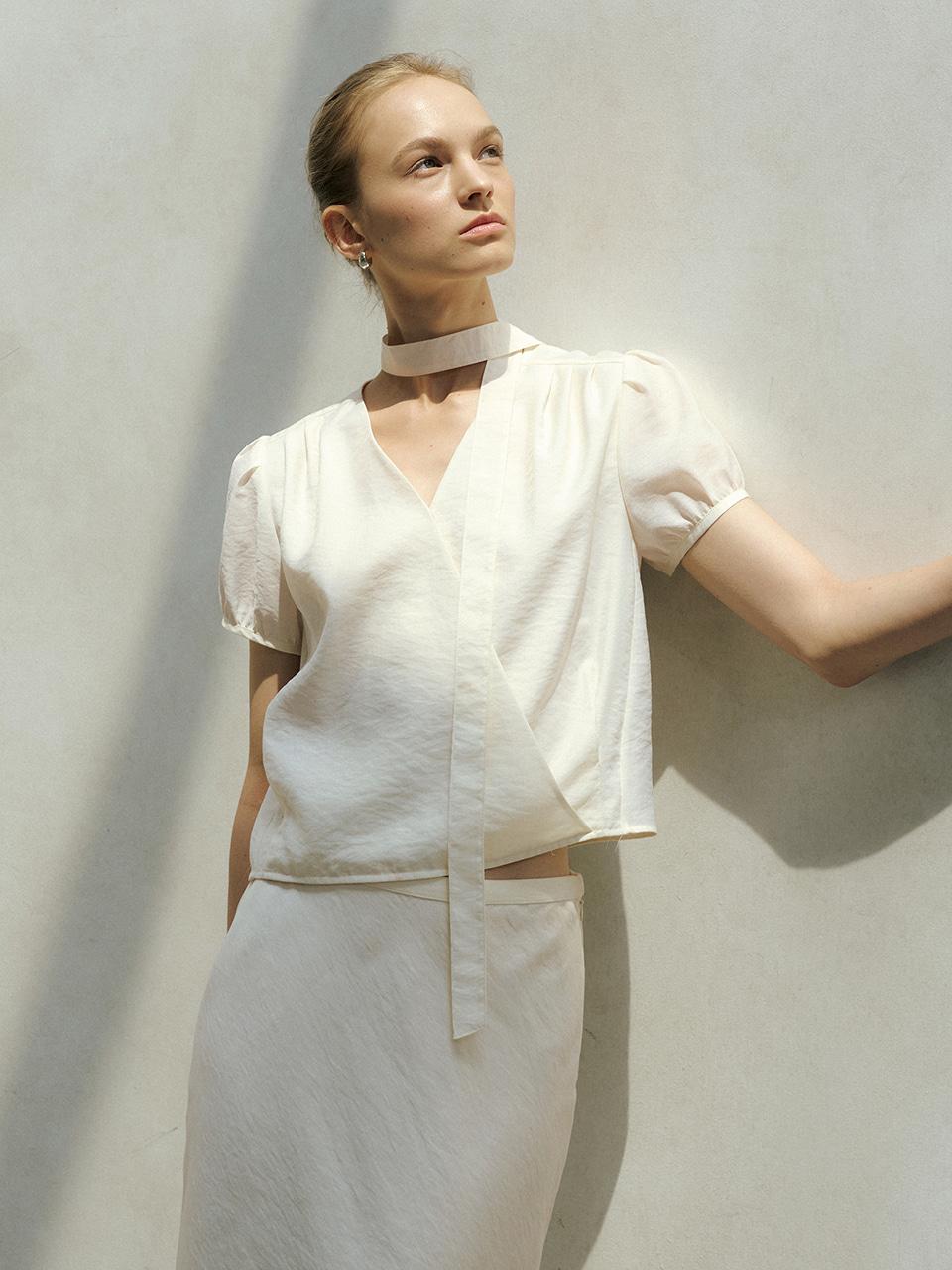 [여울 착용] LORIN SHEER TIE BLOUSE_CREAM
