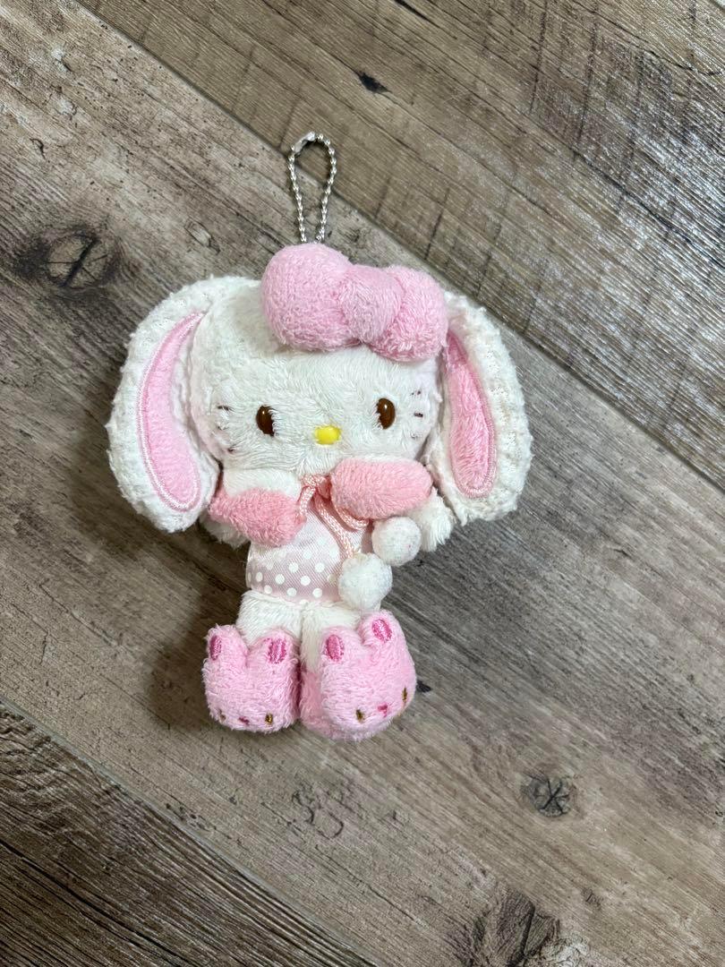 再入荷★うさぎキティ　マスコット