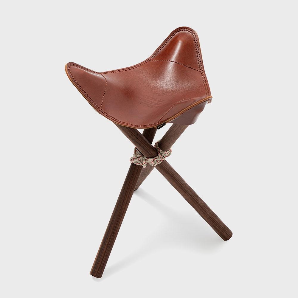 [와일드와일드웨스트] 트라이포드 레더 스툴