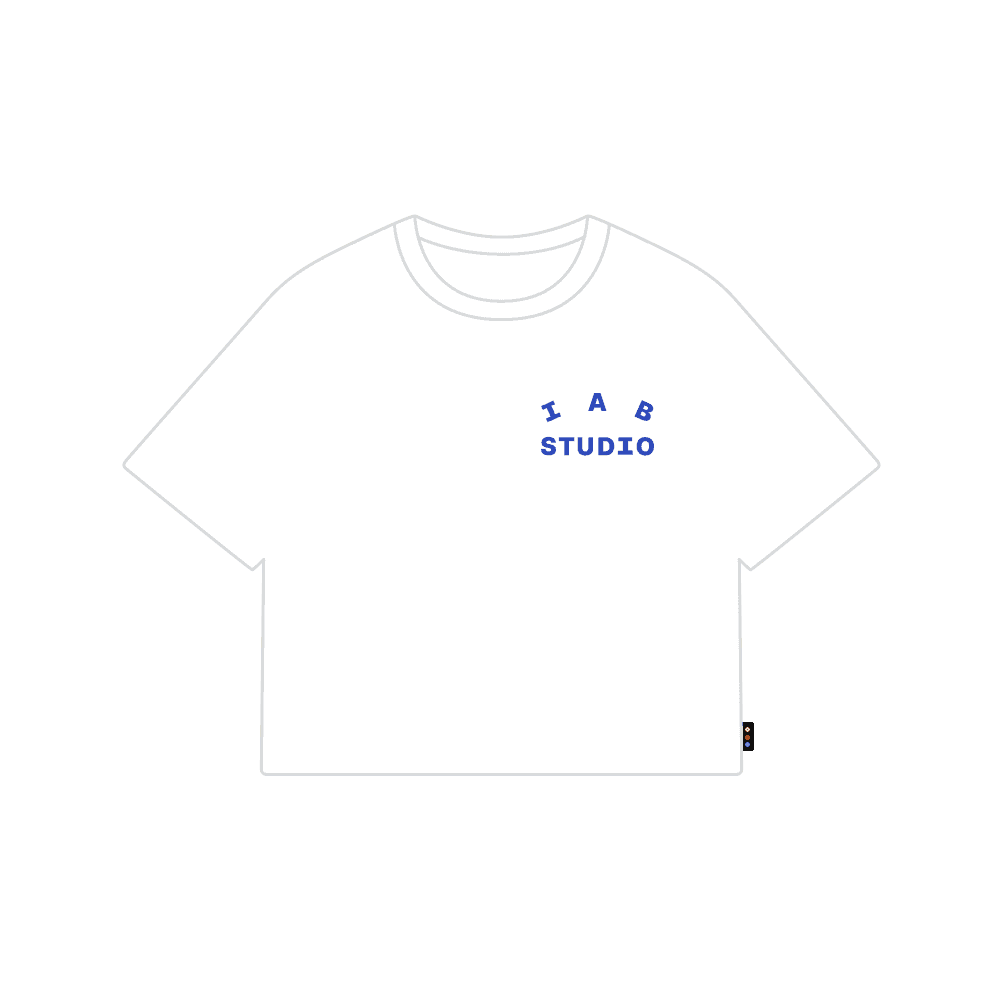 아이앱 스튜디오 크롭 티셔츠 화이트 네이비