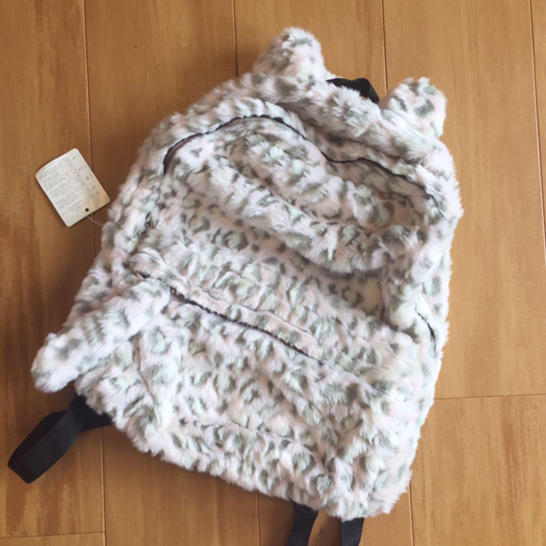 【新品未使用✨タグ付き】OberTashe耳付きアニマル柄モコモコリュック