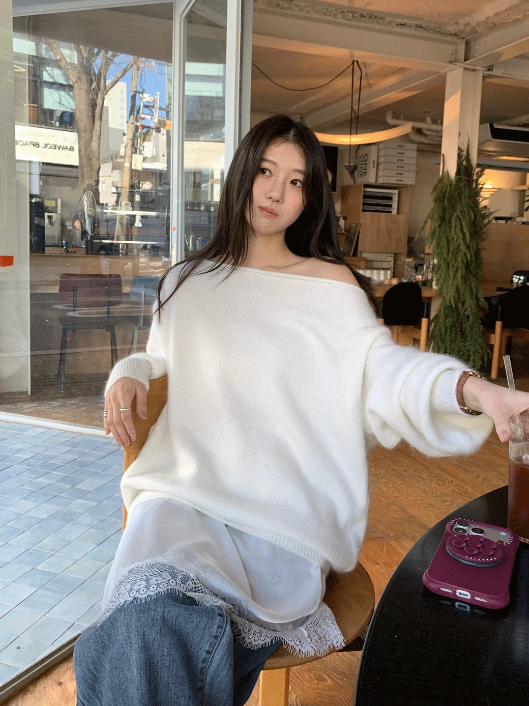 DU. Loose Fit One Shoulder Knit