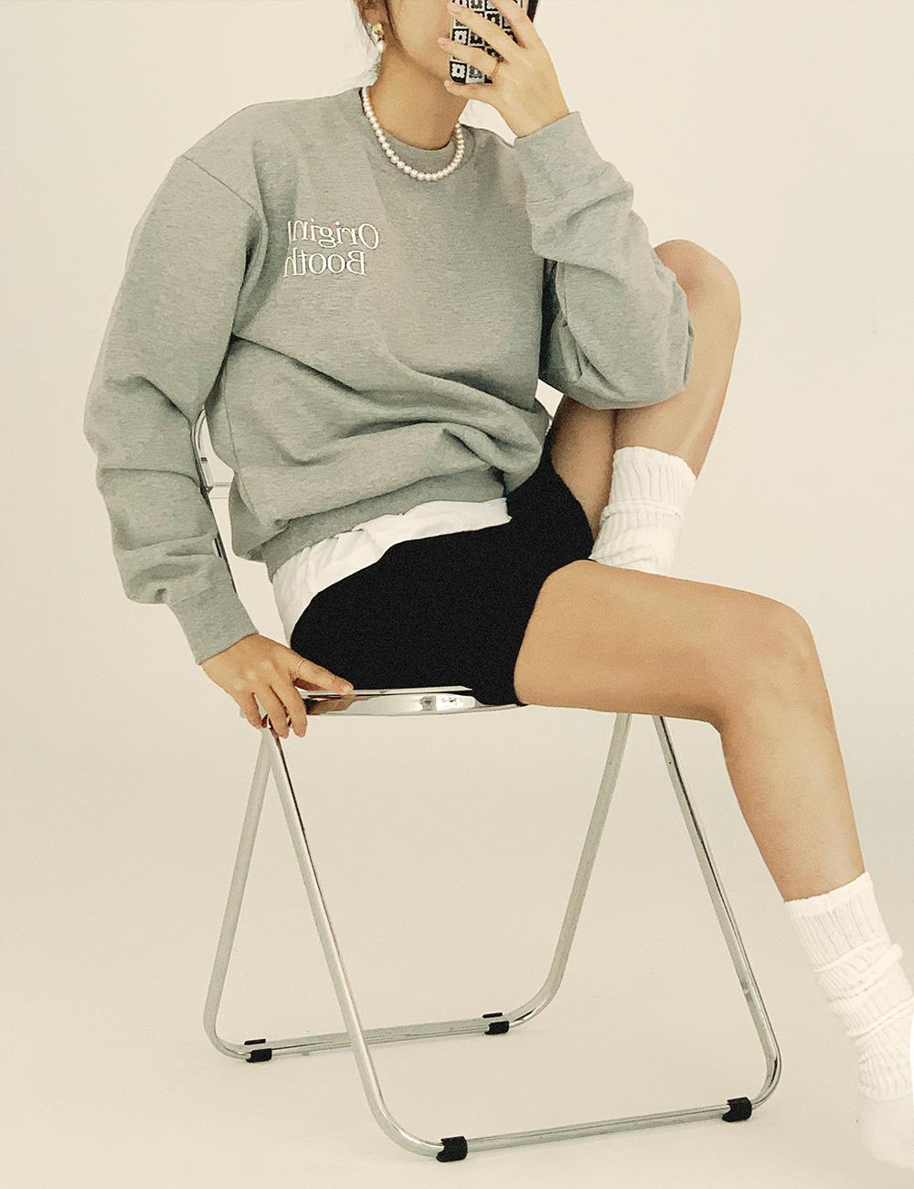 original logo sweat shirts. melange glay