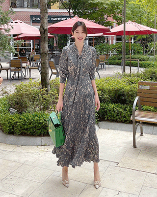 (U.C)그레이스 플리츠 롱원피스