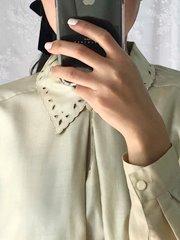 LELIC punching collar blouse
