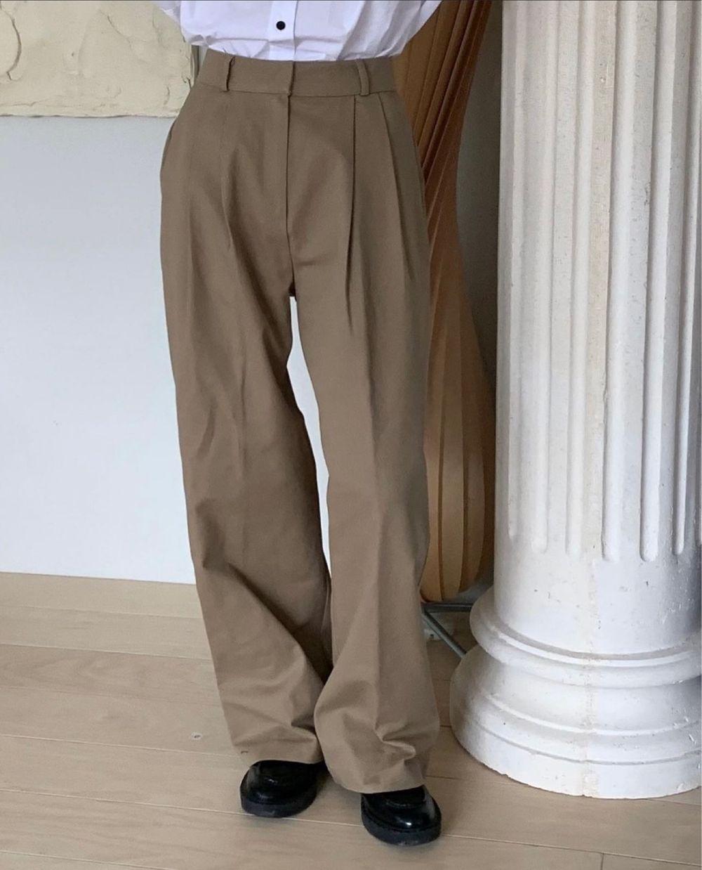 리브 코튼 핀턱 와이드 슬랙스