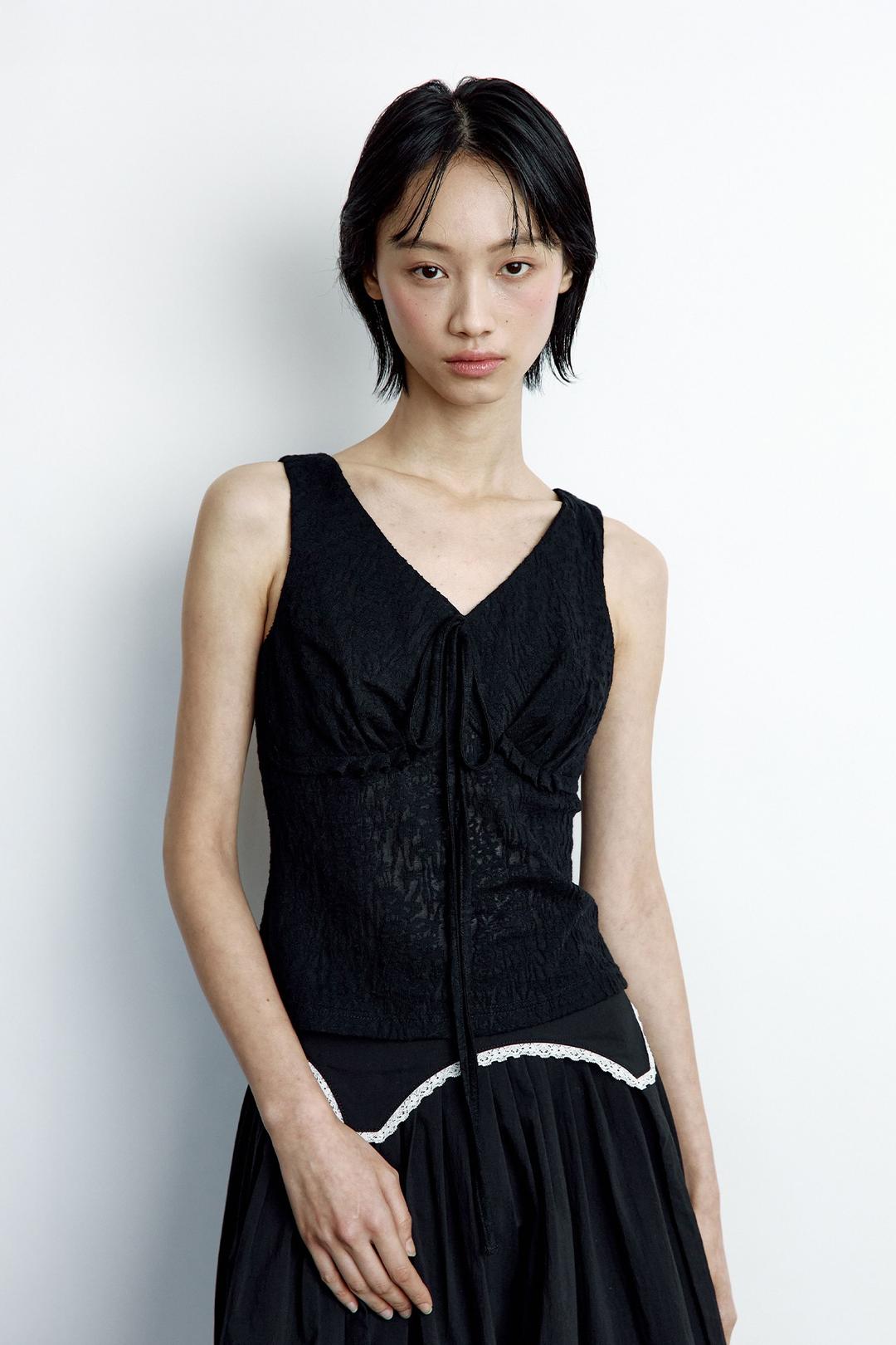 FRILL TIE SLEVEELESS TOP BLACK [2nd restock]