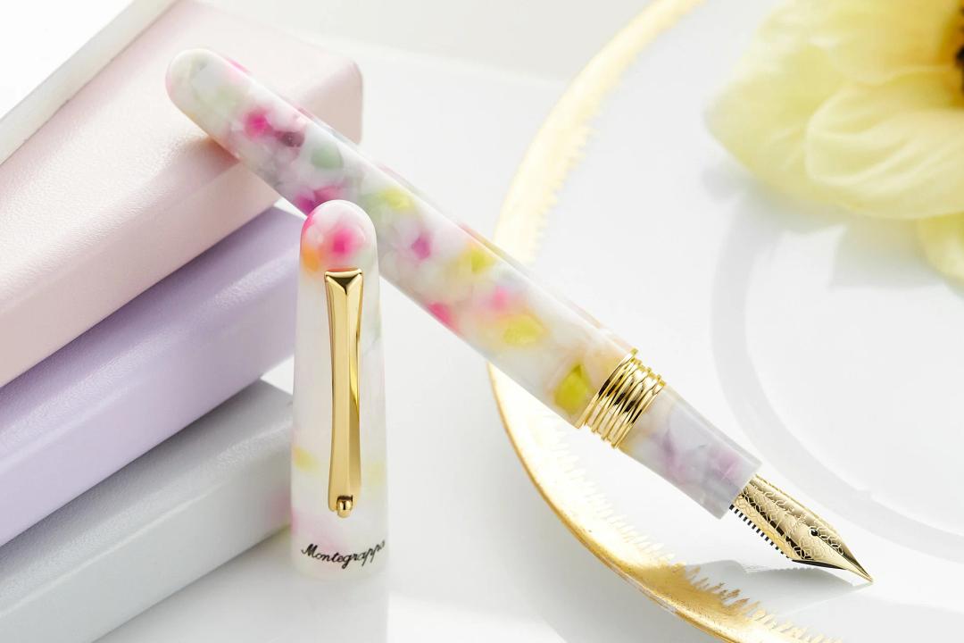 Montegrappa Elmo 01 Fountain Pen - Marshmallow - Extra-Fine