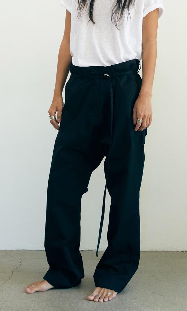 Belted_drop_crotch_pants_bk[예약주문순차출고 5/12]