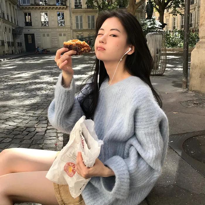 오버사이즈 알파카 브이넥 풀오버 (blue)