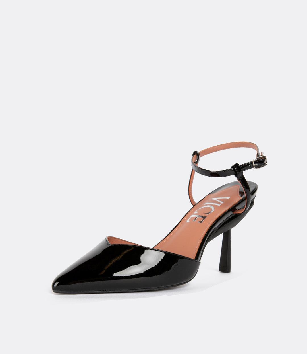 The Publicist Pump - 40