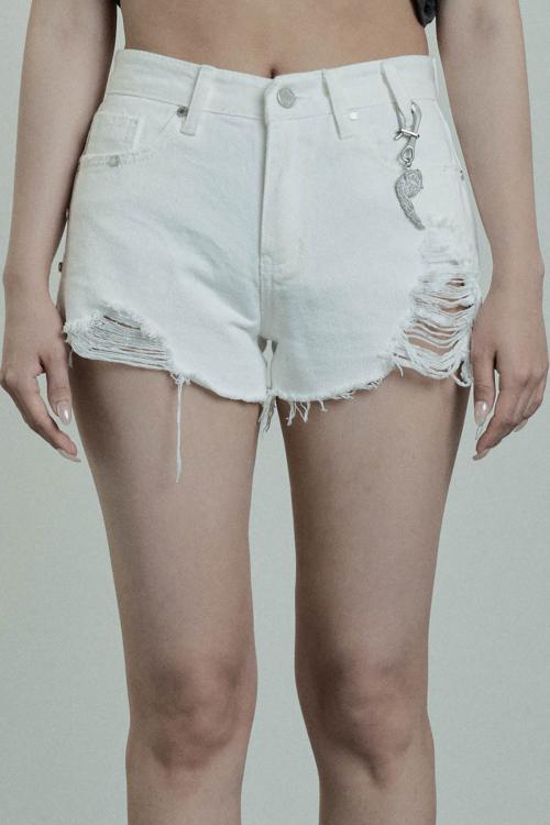 Rivet Damage Keyring Shorts pants (White)