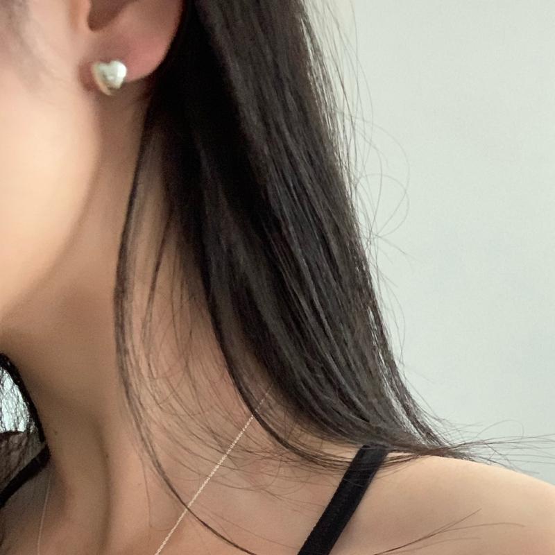 Petal Heart Earrings