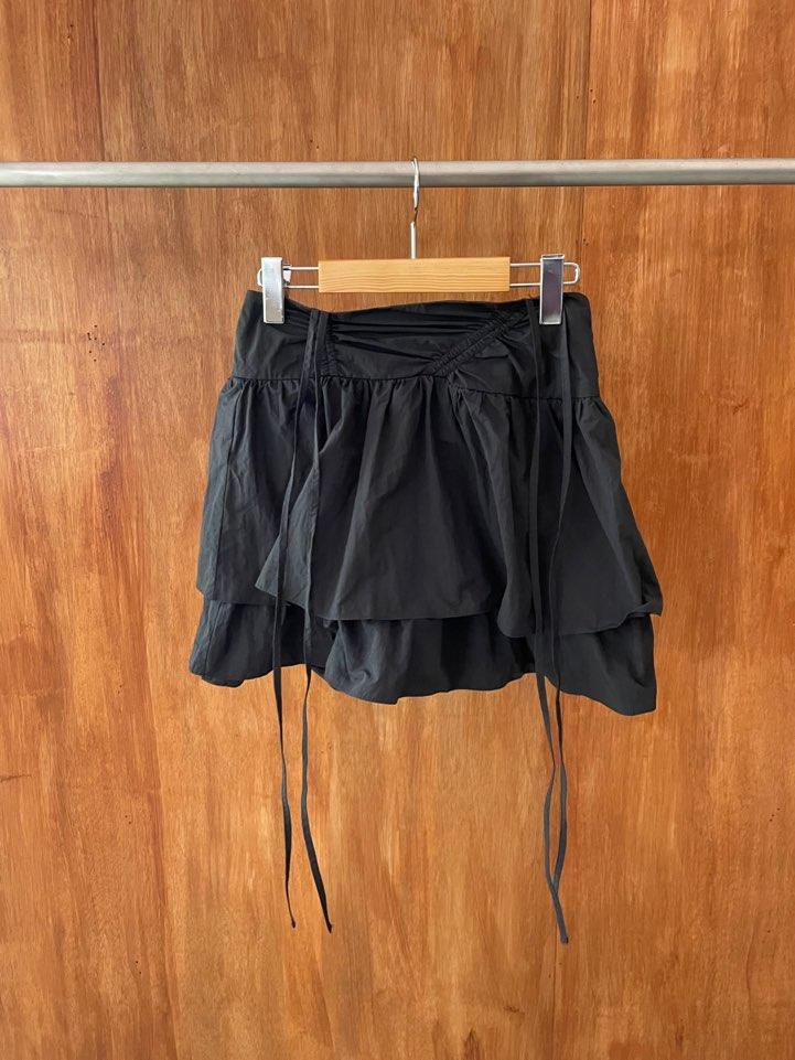 Black shirring mini skirt