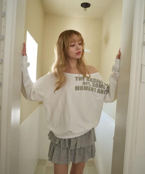 레터링 오프숄더 루즈핏 스웻셔츠 화이트