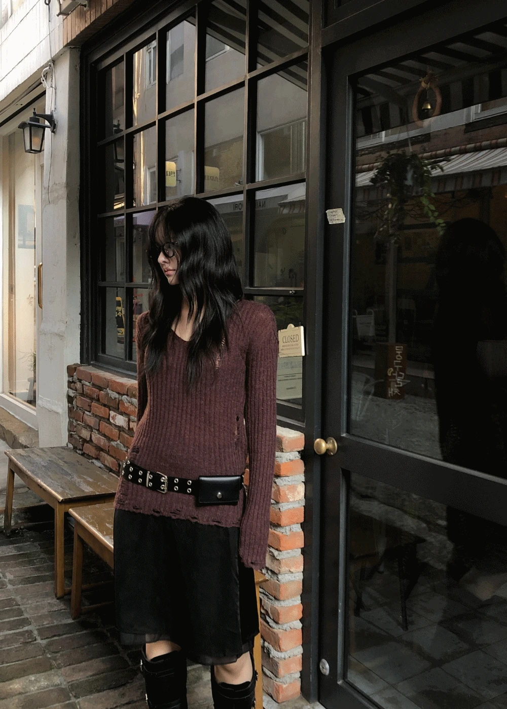 아티 디스트럭쳐 울 여리핏 브이넥 니트