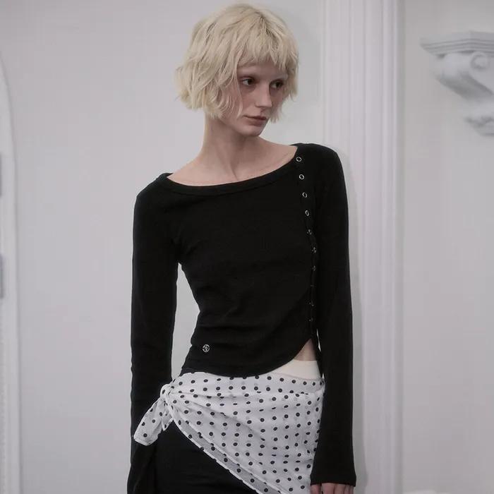 Side Eyelet Long Sleeve [Black]