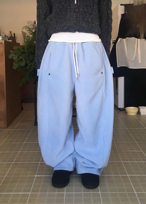 오뉴이 웜 고밀도 후리스 와이드 팬츠