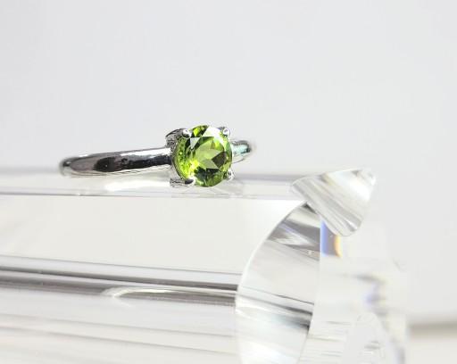 페리도트 브릴리언컷 실버반지
