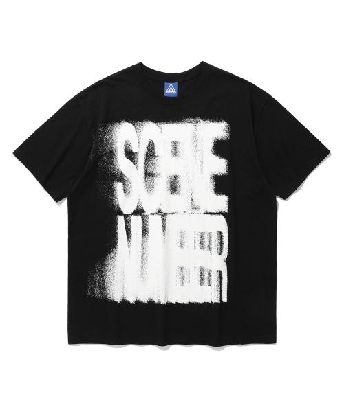 SCENE NUMBER TEE_BLACK(IK2EMMT509A)