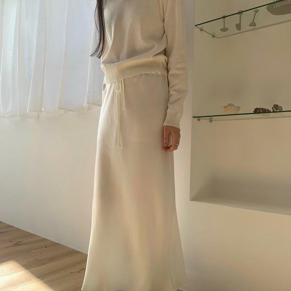 Flow satin maxi skirt (3c)