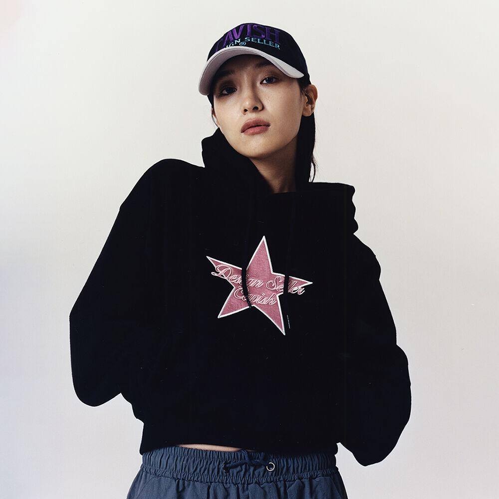 W STAR LOGO CROPPED HOODIE BLACK(CV2CFFM401A)