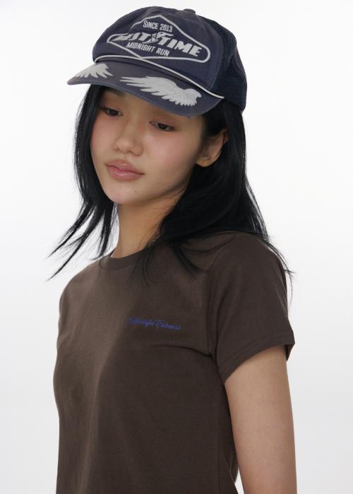 Attends for cuteness tee (Brown)
