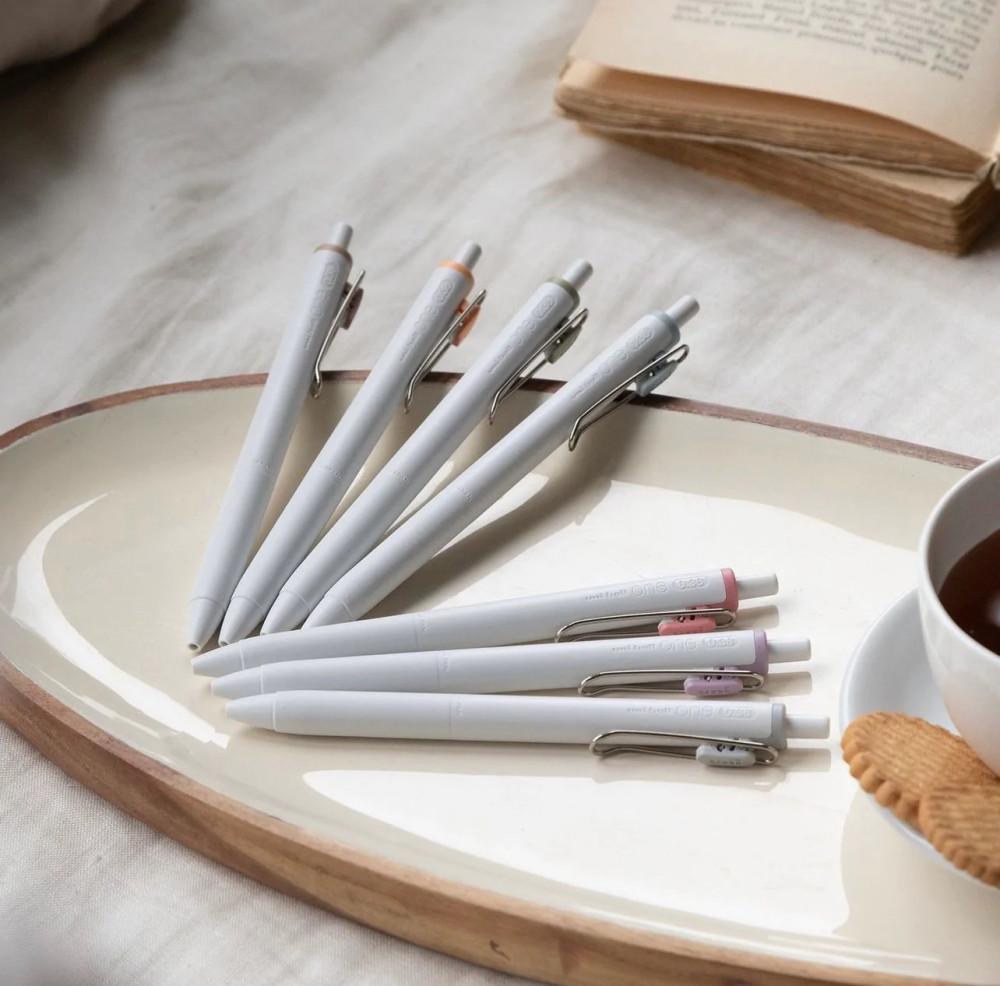 유니볼원 피카 컬러 한정판 7색 0.38 0.5 uni-ball ONE