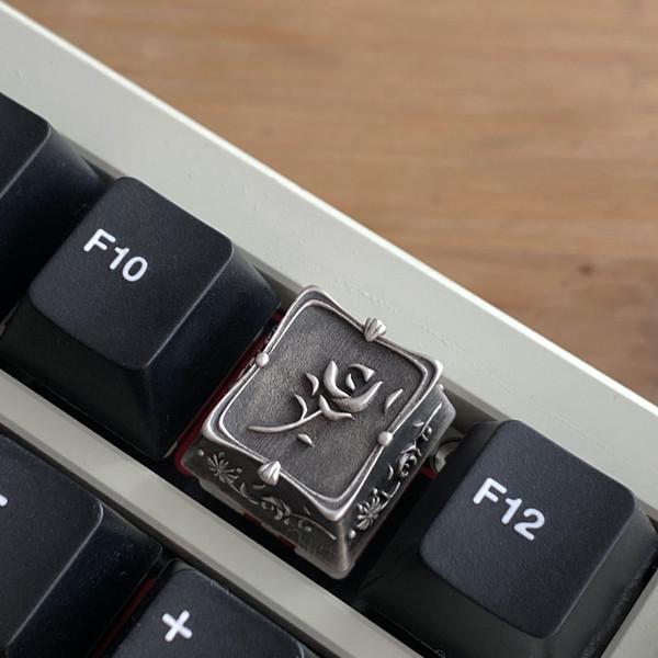 010 주얼리의 키캡화 (엔틱)_ artisan keycap silver 925