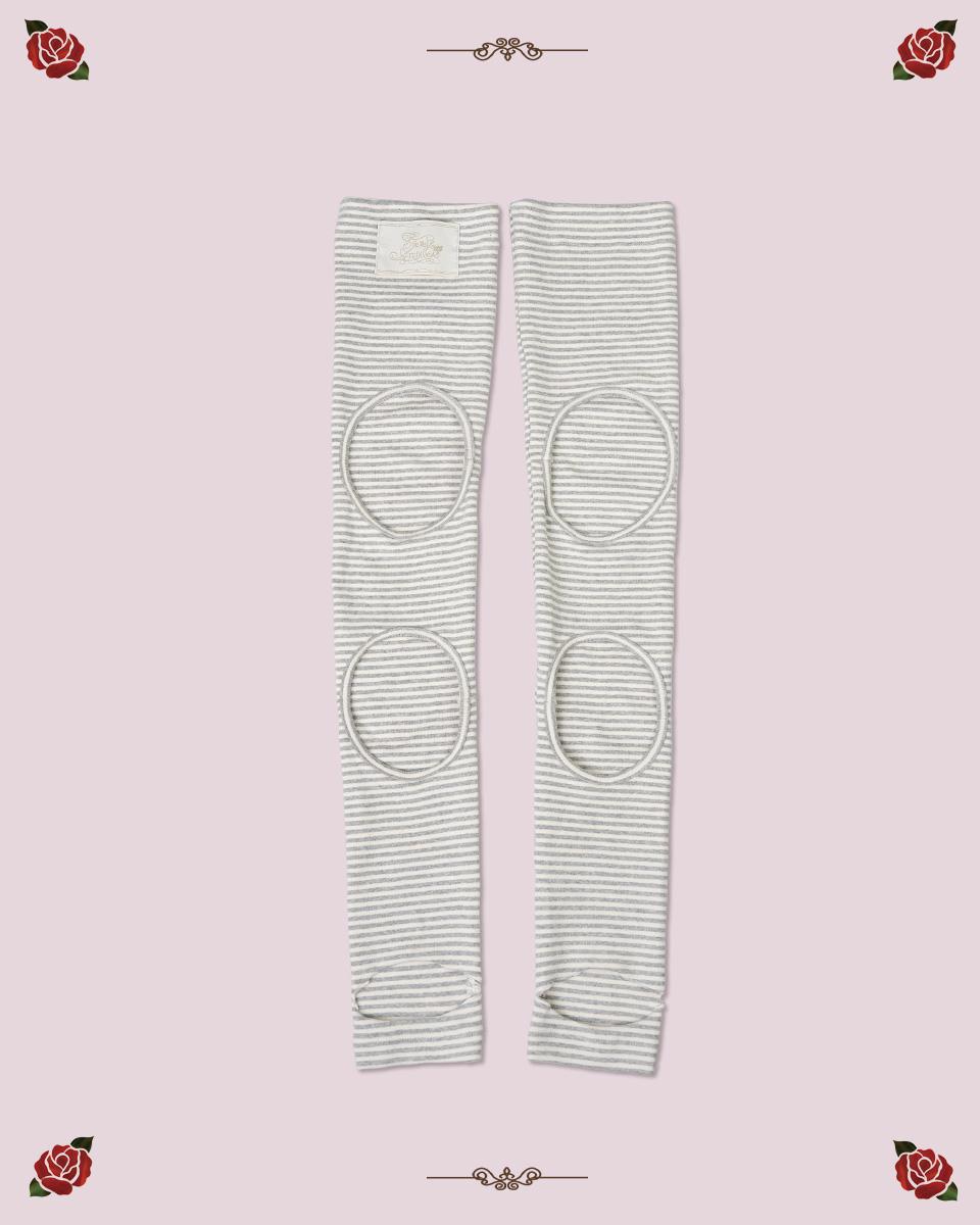 (PRE-ORDER) STRIPE BACK HOLE LEG WARMER [MELANGE]