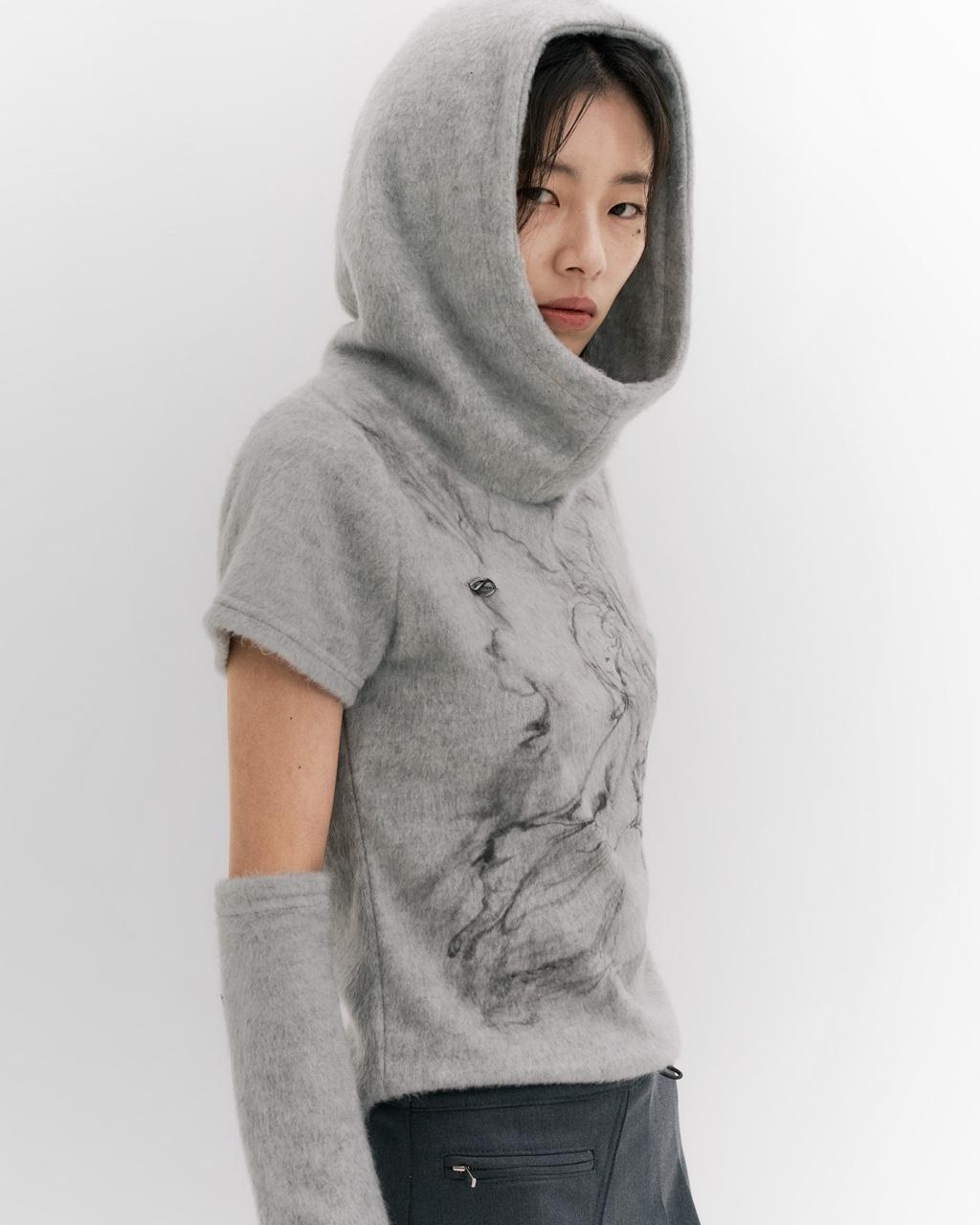 Furry hoodie set-up