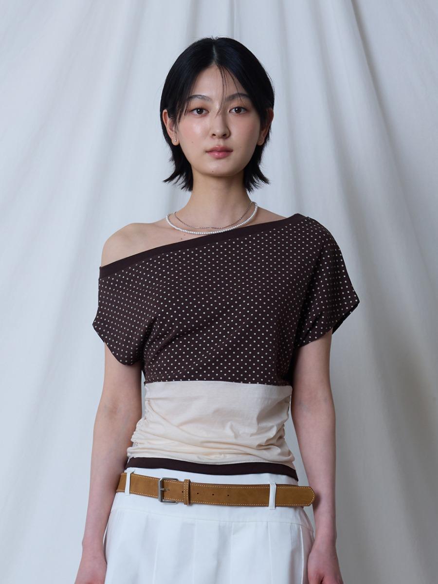 L17 DOT ONE-SHOULDER TOP(BROWN)