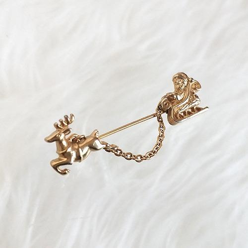 avon christmas stick pin